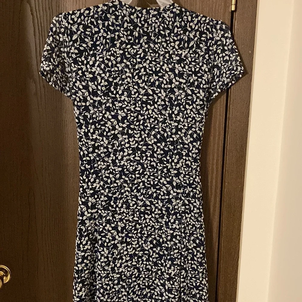 MSK short sleeved navy floral dress - Picture 3 of 3